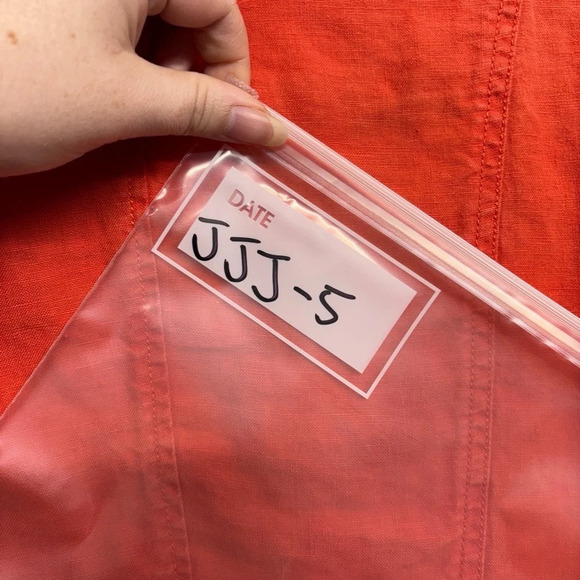 Chico’s 100% Linen Jacket Orange 2 / Medium Roll Sleeve - Picture 8 of 8